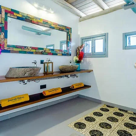 Palacio And Yurt - 2 Pools - Hot Tub - Fantastic Sea Views