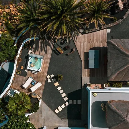 Palacio And Yurt - 2 Pools - Hot Tub - Fantastic Sea Views Tabayesco