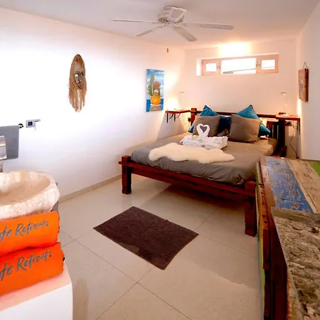 Palacio And Yurt - 2 Pools - Hot Tub - Fantastic Sea Views