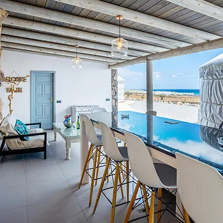 Palacio And Yurt - 2 Pools - Hot Tub - Fantastic Sea Views Villa *