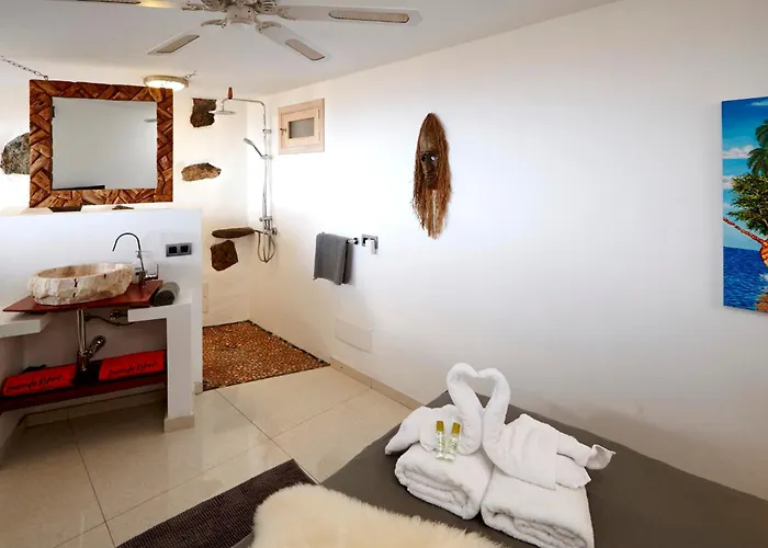 Palacio&yurt - 2 Pools - Hot Tub - Fantastic Sea Views Tabayesco