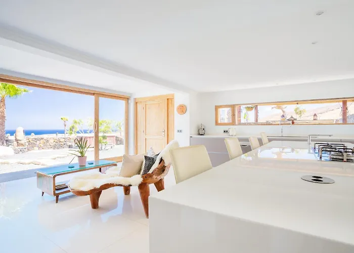 Palacio&yurt - 2 Pools - Hot Tub - Fantastic Sea Views * Tabayesco