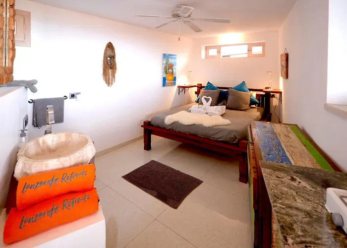 Palacio&yurt - 2 Pools - Hot Tub - Fantastic Sea Views