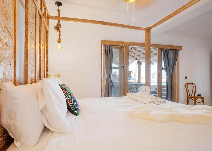 Palacio&yurt - 2 Pools - Hot Tub - Fantastic Sea Views Villa Tabayesco