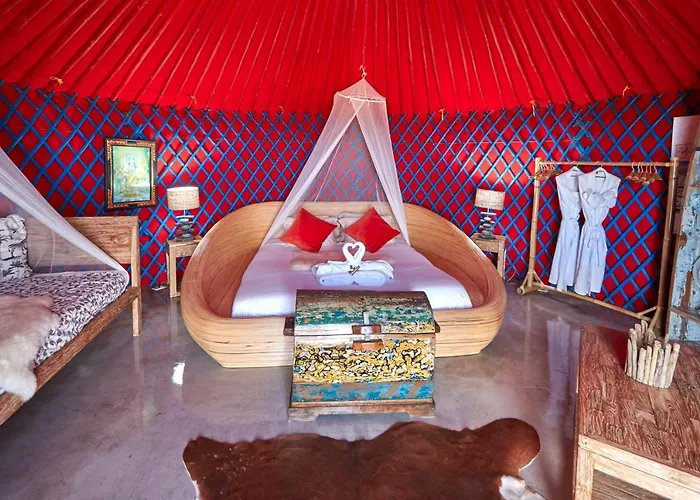 Palacio&yurt - 2 Pools - Hot Tub - Fantastic Sea Views *