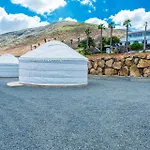 Vila Palacio And Yurt - 2 Pools - Hot Tub - Fantastic Sea Views Tabayesco