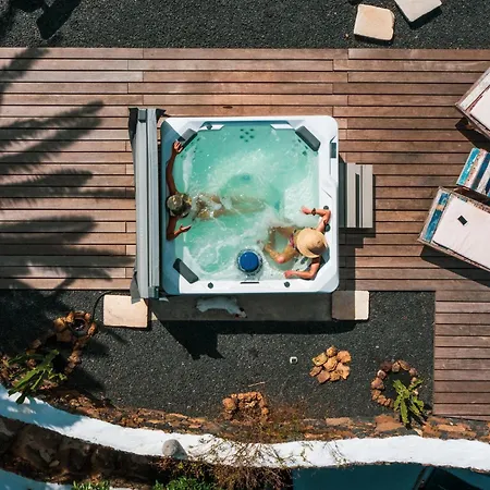 Palacio And Yurt - 2 Pools - Hot Tub - Fantastic Sea Views Willa