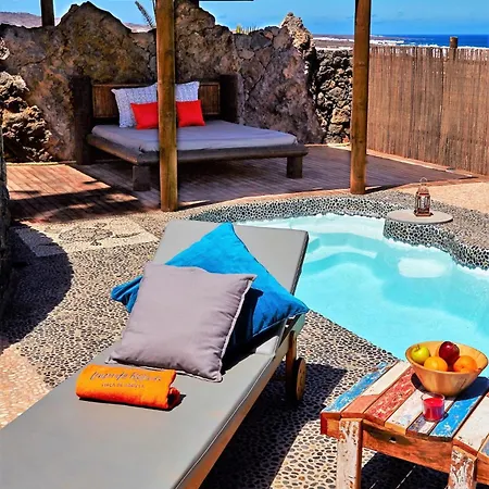 Villa Palacio And Yurt - 2 Pools - Hot Tub - Fantastic Sea Views Tabayesco