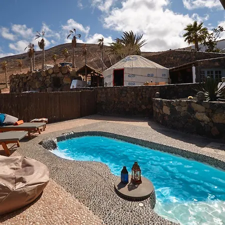 Palacio And Yurt - 2 Pools - Hot Tub - Fantastic Sea Views Tabayesco