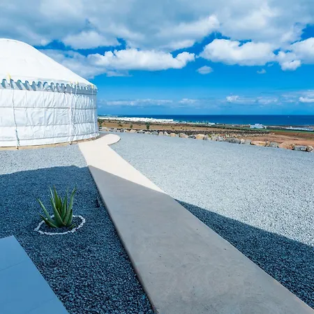 Palacio And Yurt - 2 Pools - Hot Tub - Fantastic Sea Views *