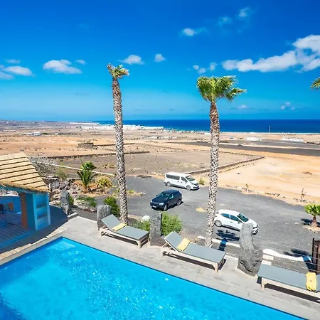 Palacio And Yurt - 2 Pools - Hot Tub - Fantastic Sea Views Villa *