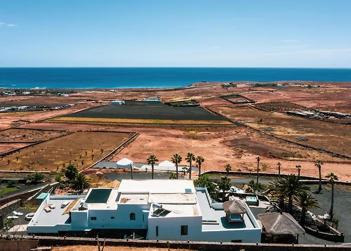 Willa Palacio And Yurt - 2 Pools - Hot Tub - Fantastic Sea Views