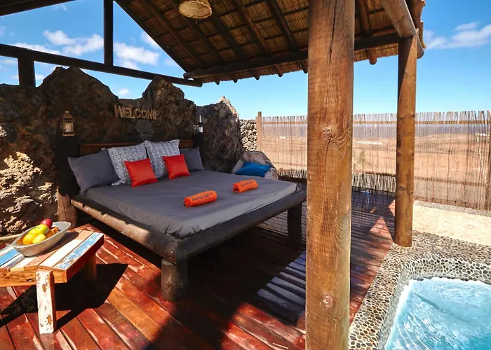 Vila Palacio And Yurt - 2 Pools - Hot Tub - Fantastic Sea Views Tabayesco