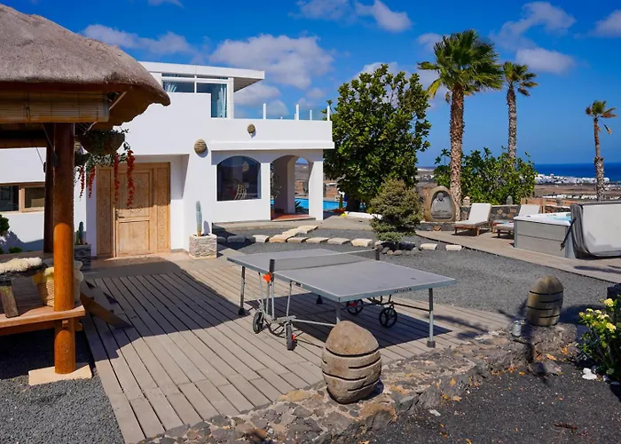 Willa Palacio And Yurt - 2 Pools - Hot Tub - Fantastic Sea Views