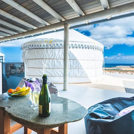 Palacio And Yurt - 2 Pools - Hot Tub - Fantastic Sea Views Табайеско