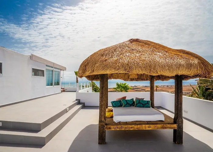 Palacio And Yurt - 2 Pools - Hot Tub - Fantastic Sea Views ヴィラ Tabayesco